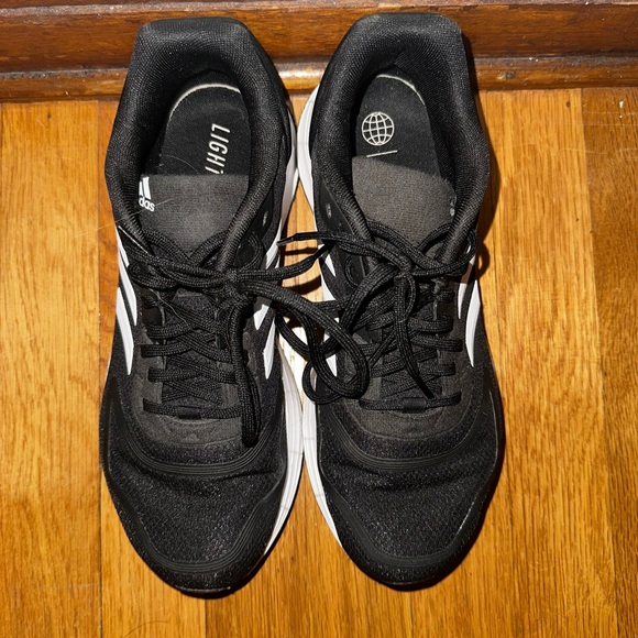 Adidas Run Falcon 5 Size 7 - Picture 2 of 3